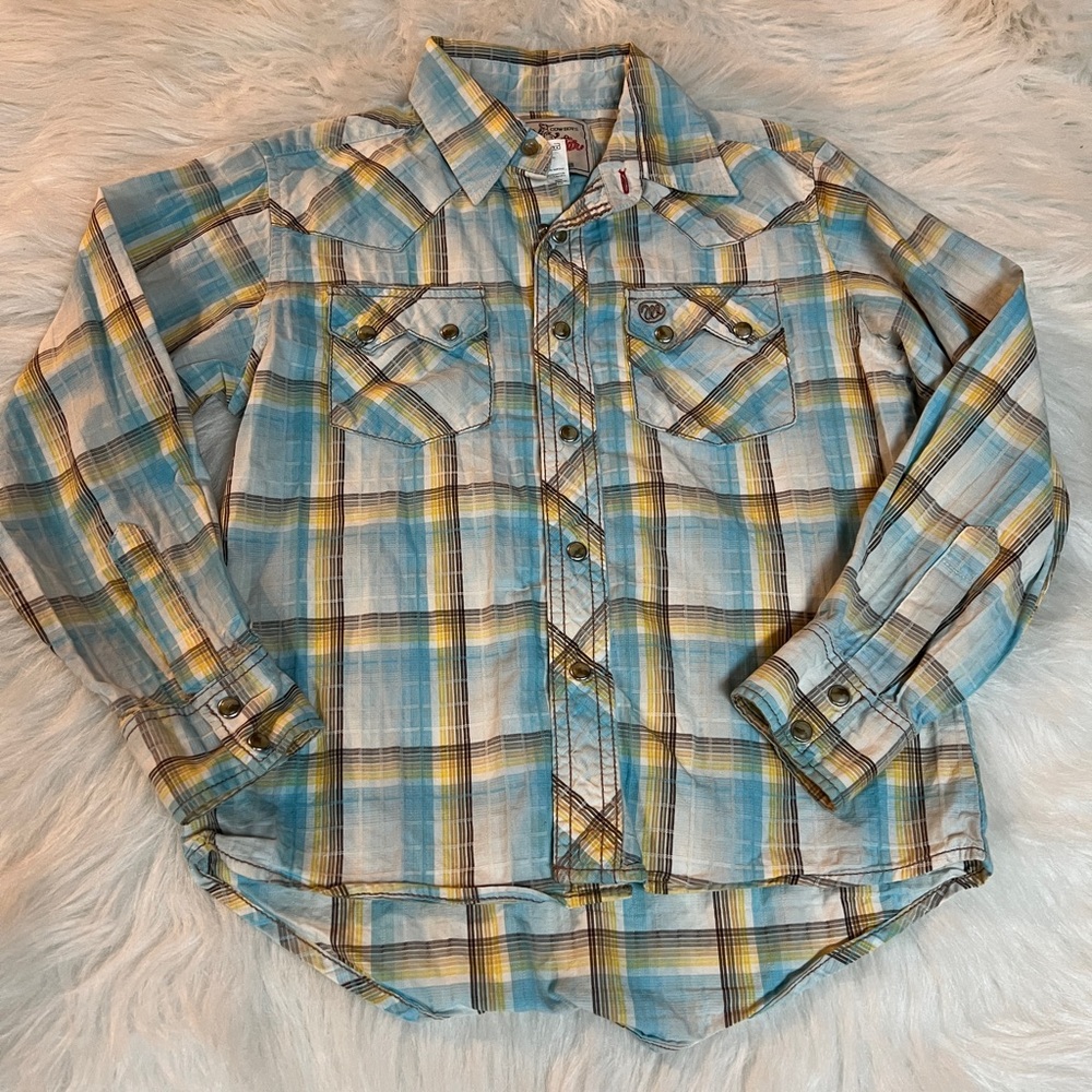 Vintage Wranglers size Medium boys Button Up shirt